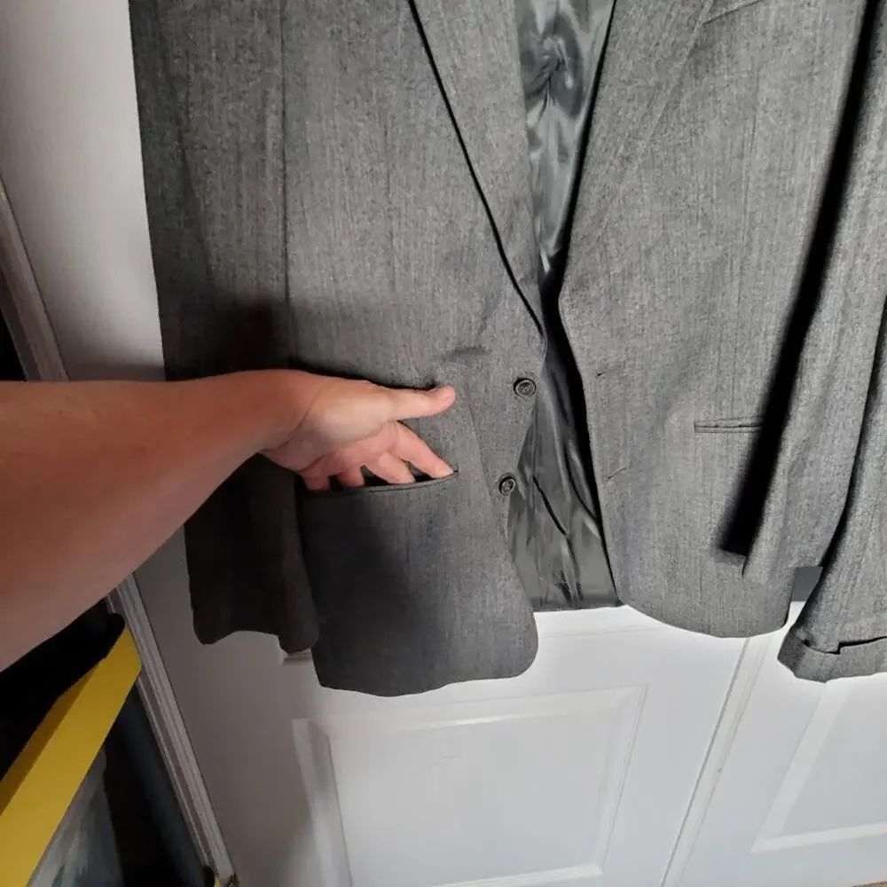 Christian Dior Vintage Wool 40L 2 pc. Suit Jacket Pants Grey Cuffed Pleated